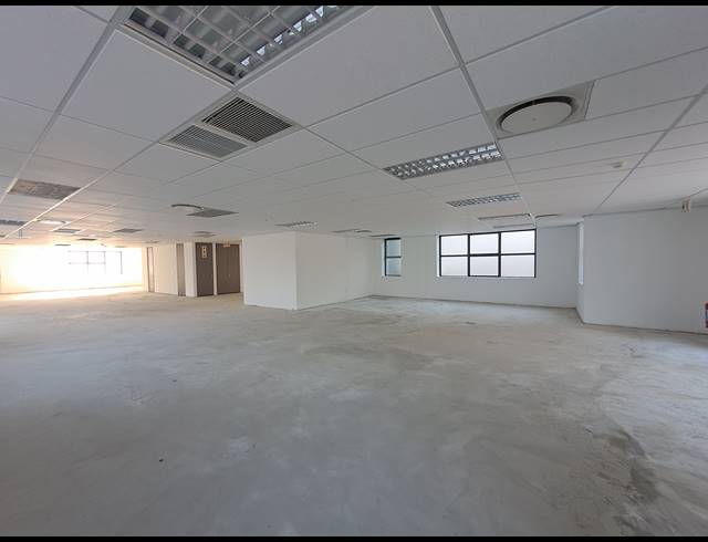 6,300M² OFFICE TO LET IN ILLOVO